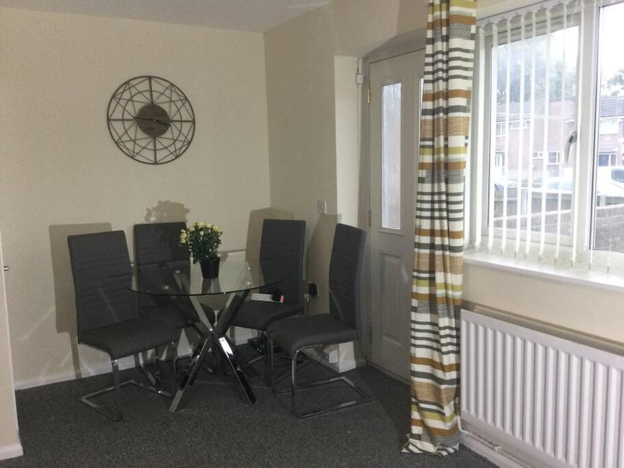 Nice Residential Within Easy Reach Of Town Manchester Zewnętrze zdjęcie